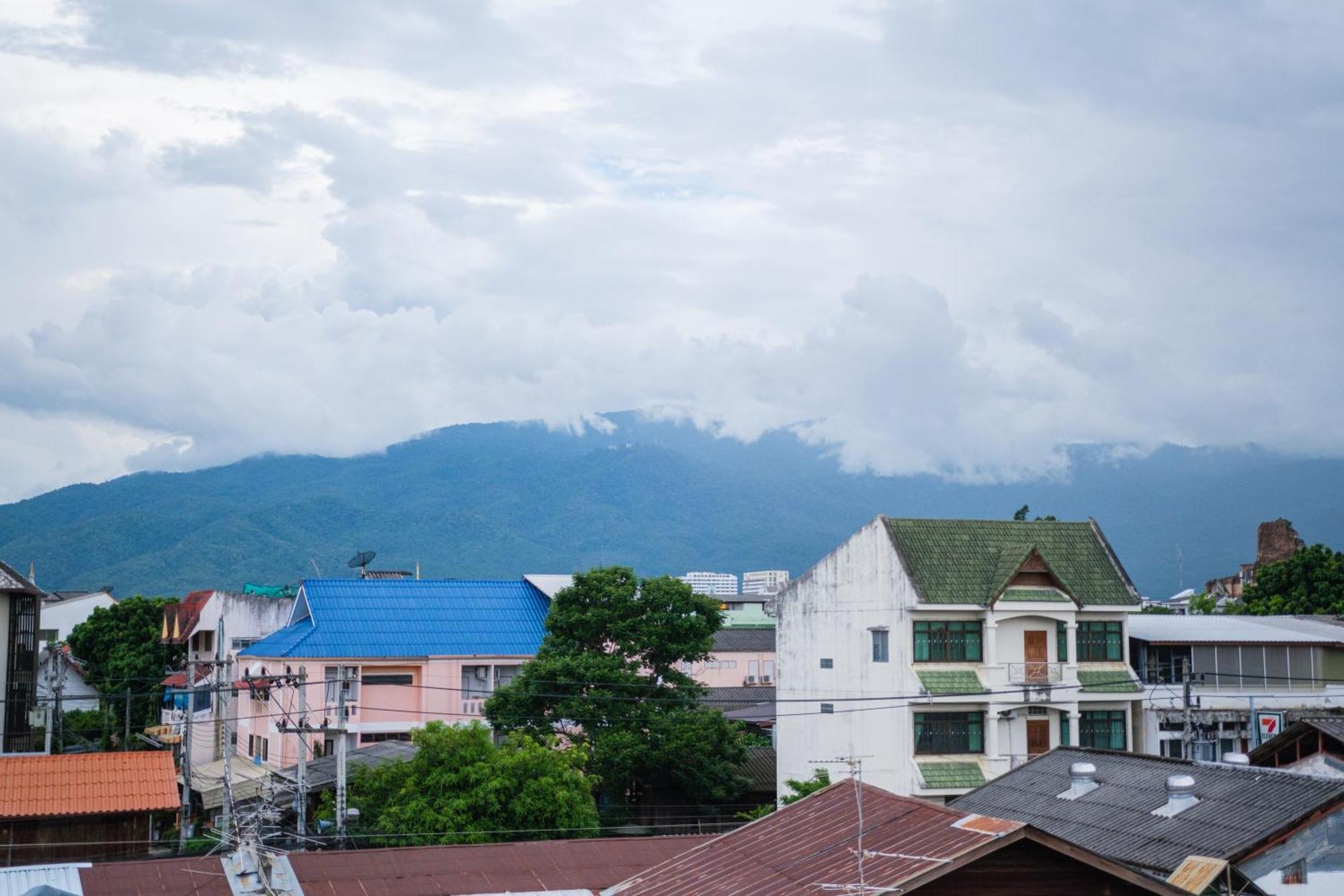 Slumber Party Chiang Mai Hostel — Photos 2